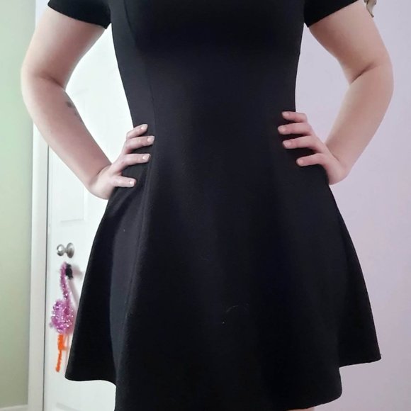 Little Black Dress - Picture 3 of 3